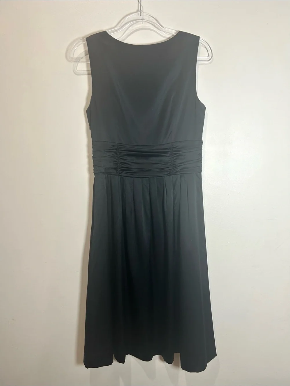Boden Silk Dress Sz 10R Black Sleeveless MIDI V-Neck Fit & Flare Cocktail Party